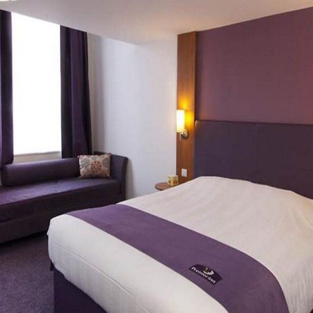 Premier Inn Stroud Stroud  Extérieur photo