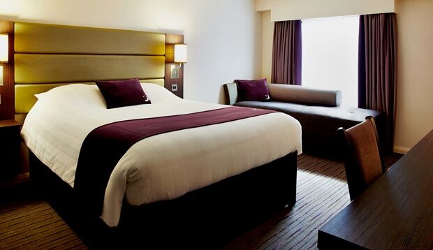 Premier Inn Stroud Stroud  Extérieur photo